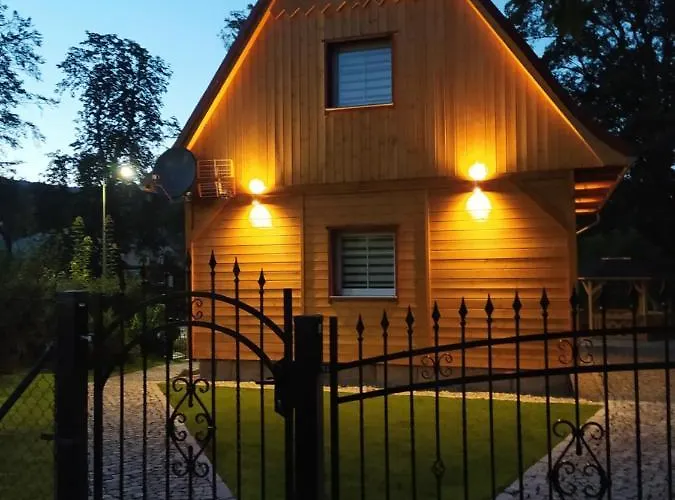 Sosnowa - Dom Z Prywatna Sauna Villa *